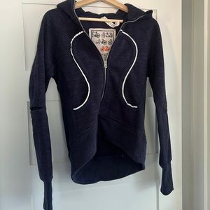 LULULEMON RIDE ON ROCK ON BICYCLE SPECIAL EDITION